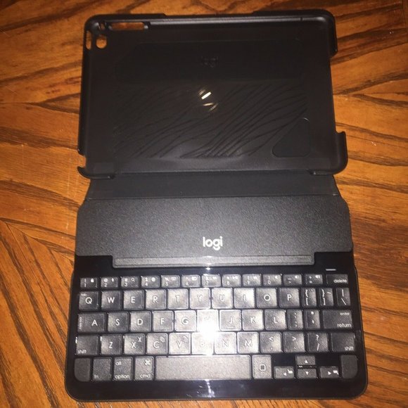 Logitech Office Logitech Focus Keyboard Case For Apple Ipad Mini 4 Poshmark Logitech Office Logitech Focus Keyboard Case For Apple Ipad Mini 4 Poshmark